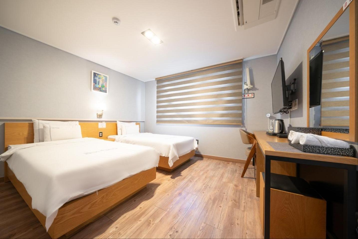 Sea Star Hostel يوسو المظهر الخارجي الصورة