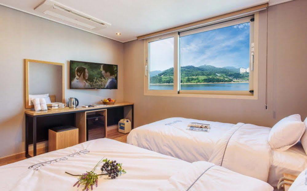 Sea Star Hostel يوسو المظهر الخارجي الصورة